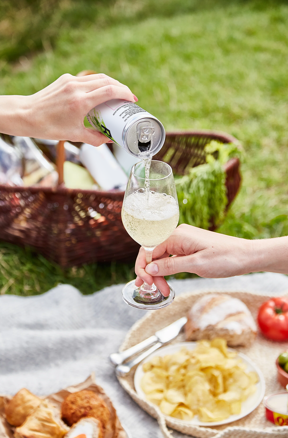 REAL Dry Slow Fermented Sparkling Tea (250ml x 12)