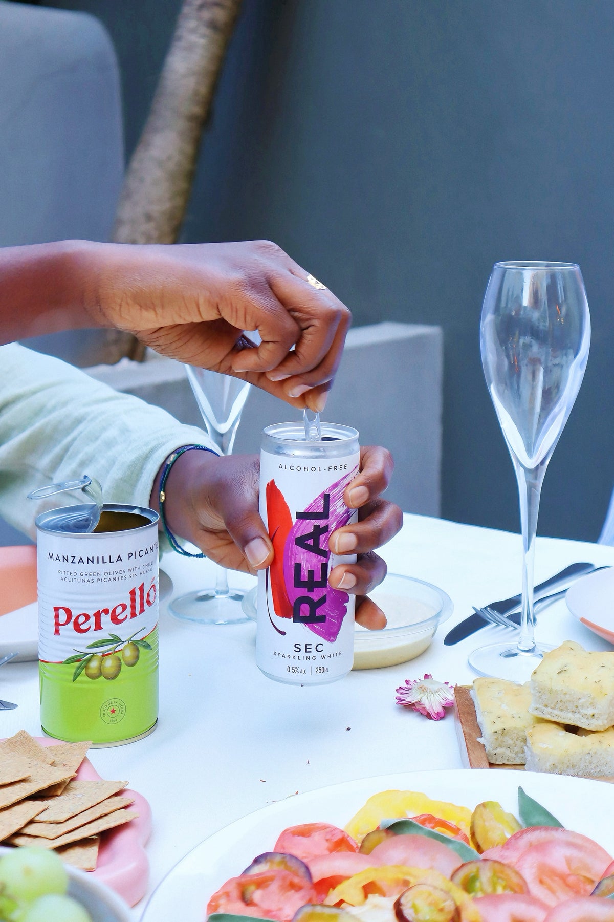 REAL Sec Slow Fermented Sparkling Tea (250mL x 12)